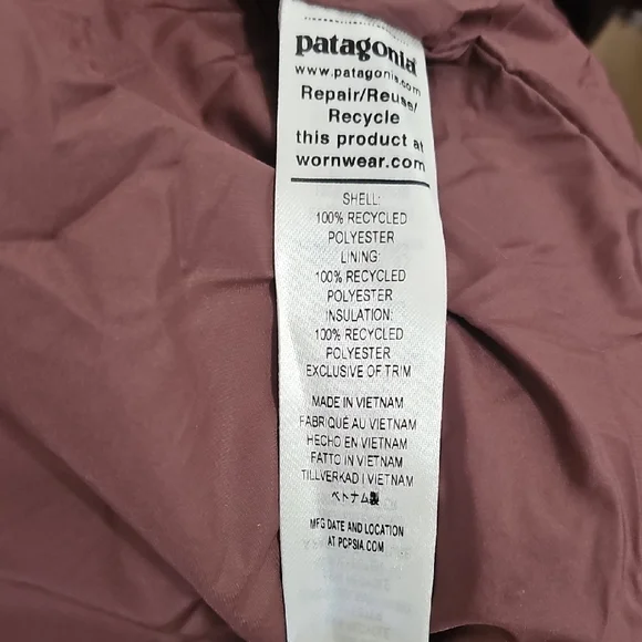 Patagonia Women's Chocolate Puffer Coat - Picture 4 of 6